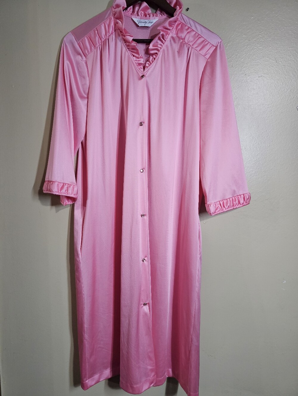 Vintage Vanity Fair Pink Housecoat Duster Robe Grannycore Coquette USA